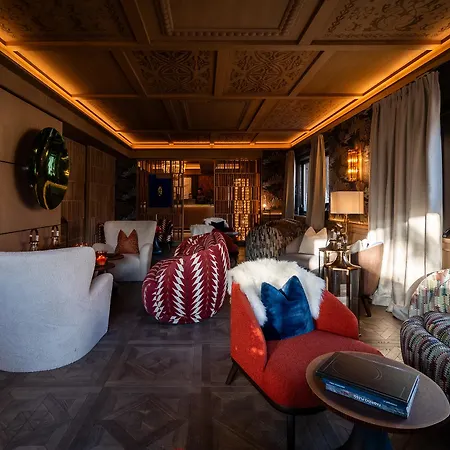 Eight Cortina 5* Cortina d'Ampezzo