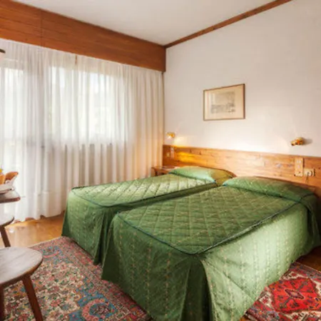 Eight Cortina Hotel 5*