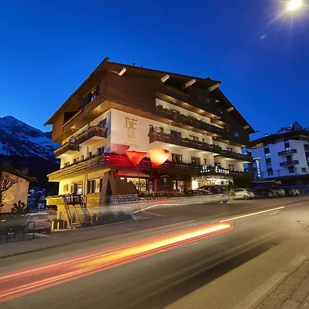 Eight Cortina 5* Cortina d'Ampezzo