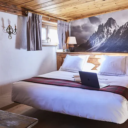 Hotel Eight Cortina 5*