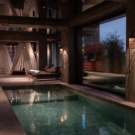 Eight Cortina Hotel 5*