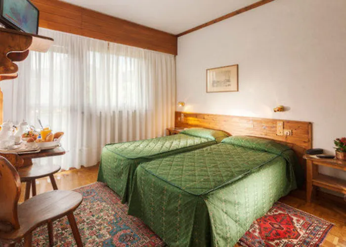 Eight Cortina Hotel 5*