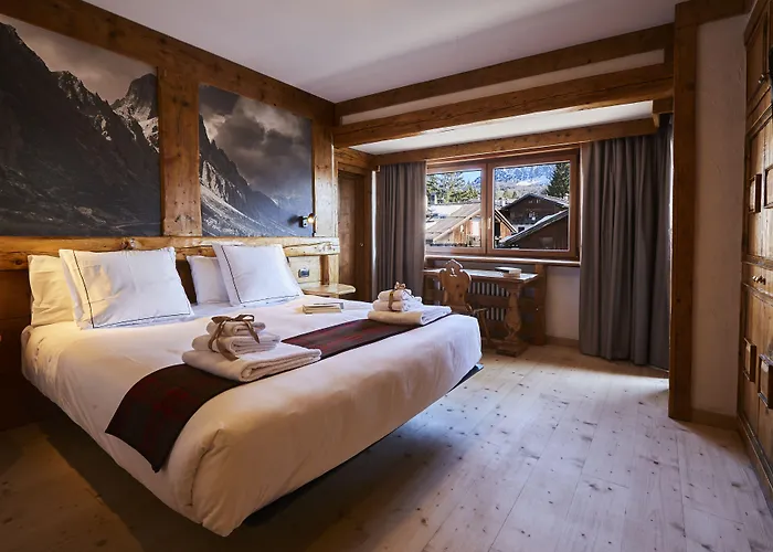 호텔 Eight Cortina