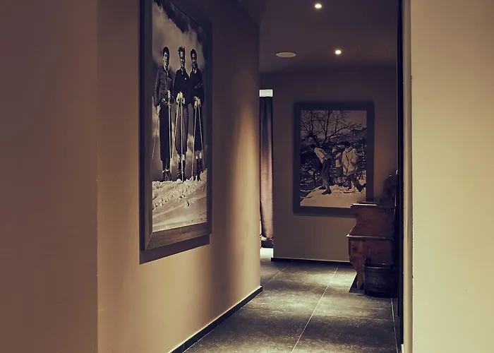 Hotel Eight Cortina