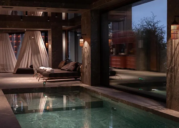 Eight Cortina Hotel 5*