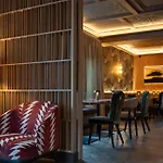 Eight Cortina Hotel 5*