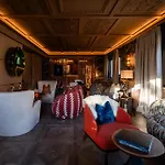 Eight Cortina 5* Cortina d'Ampezzo