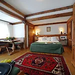 Hotel Eight Cortina