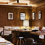 Eight Cortina 5* Cortina d'Ampezzo