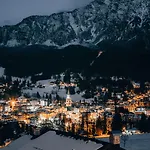 Eight Cortina Hotel 5*