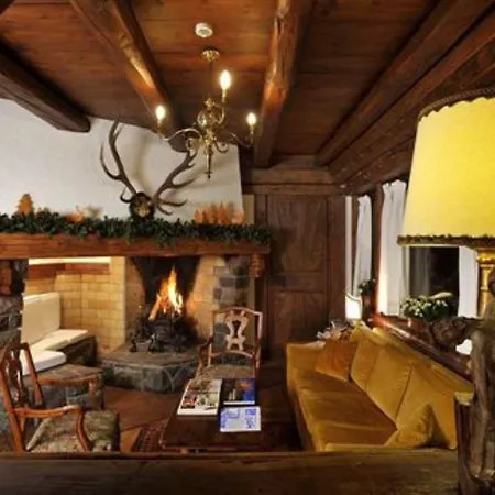 Eight Cortina 5* Cortina dʼAmpezzo