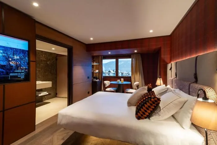 Hotell Eight Cortina 5*